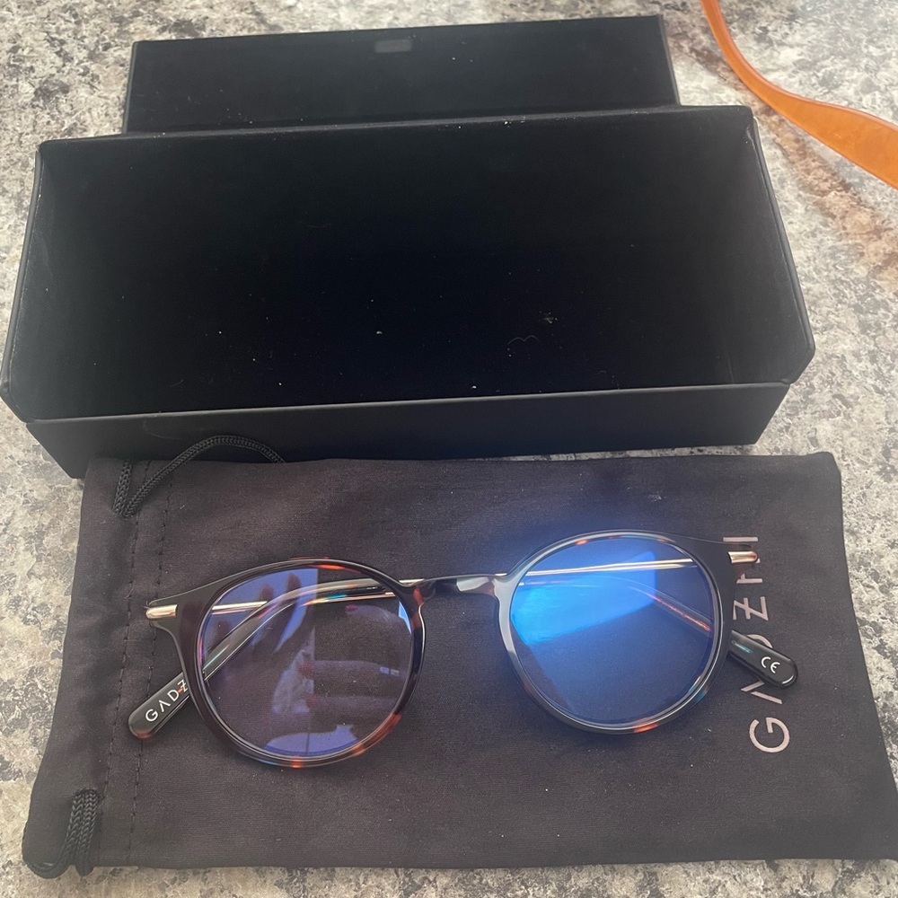GADZHI blue light glasses — brand new, never been worn